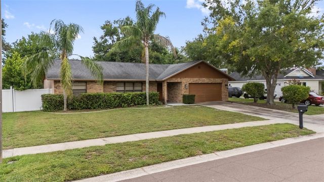 705 HERLONG COURT, Brandon, FL 33511