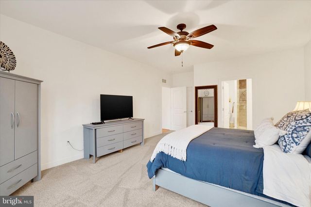 558 ROCKY RD, Red Lion, PA 17356