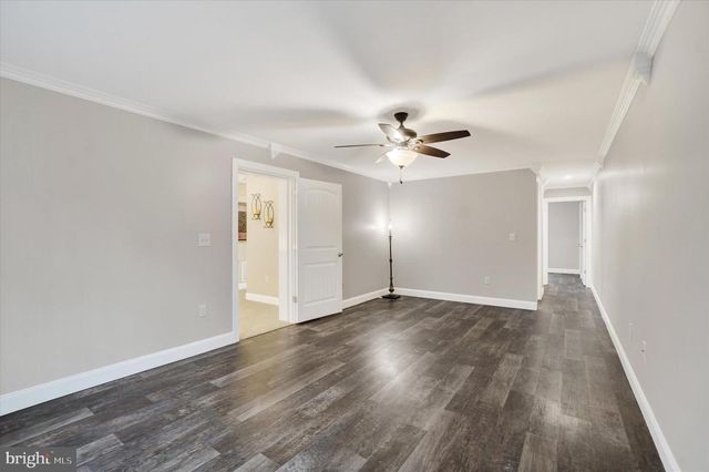 558 ROCKY RD, Red Lion, PA 17356