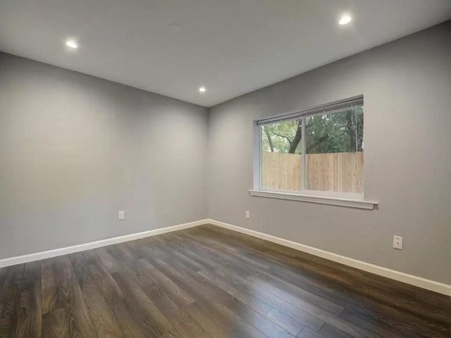 4702 Duval ST, Austin, TX 78751
