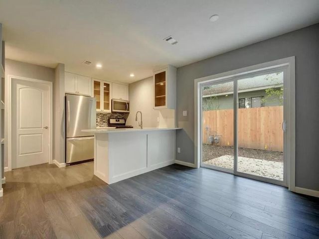 4702 Duval ST, Austin, TX 78751