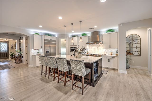 8265 Skye Peak Street, Las Vegas, NV 89166
