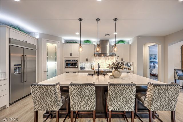 8265 Skye Peak Street, Las Vegas, NV 89166