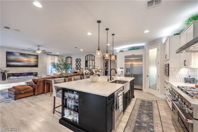 8265 Skye Peak Street, Las Vegas, NV 89166
