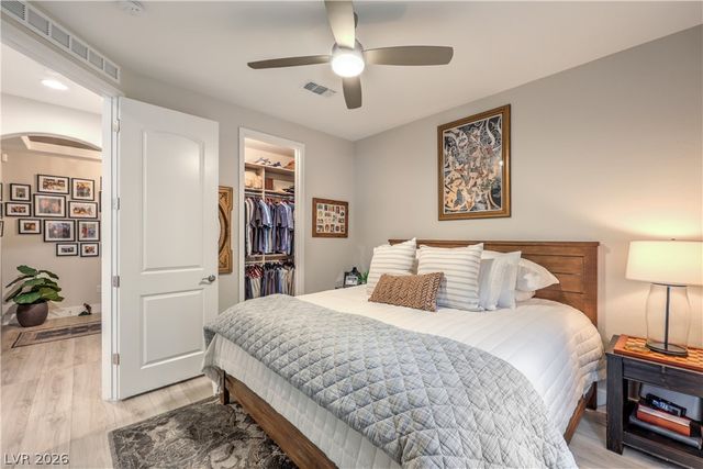 8265 Skye Peak Street, Las Vegas, NV 89166