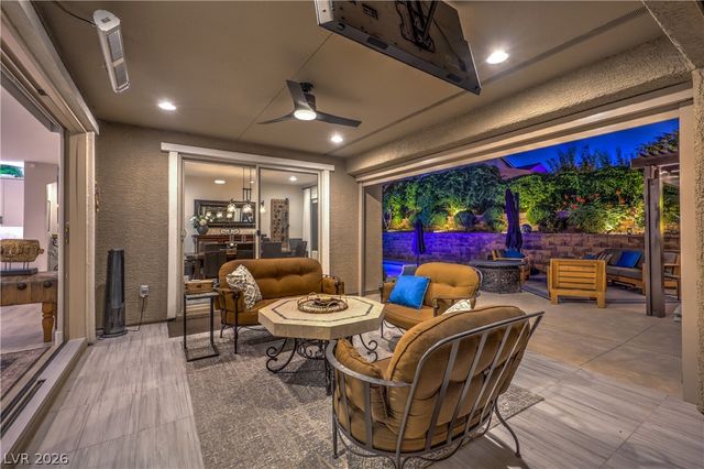 8265 Skye Peak Street, Las Vegas, NV 89166