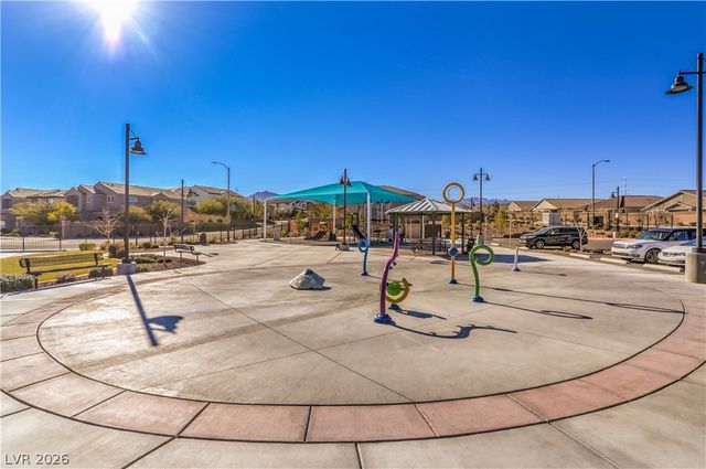8265 Skye Peak Street, Las Vegas, NV 89166