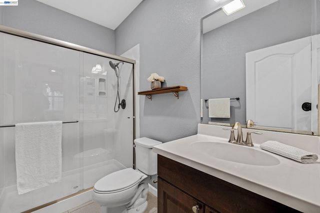 1270 Gusty Loop 3, Livermore, CA 94550