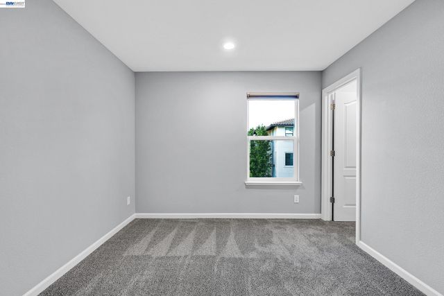 1270 Gusty Loop 3, Livermore, CA 94550