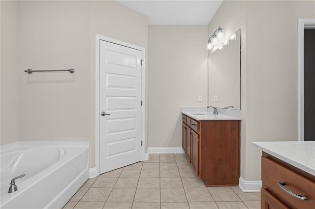 3400 Brackenwood Road, Loganville, GA 30052