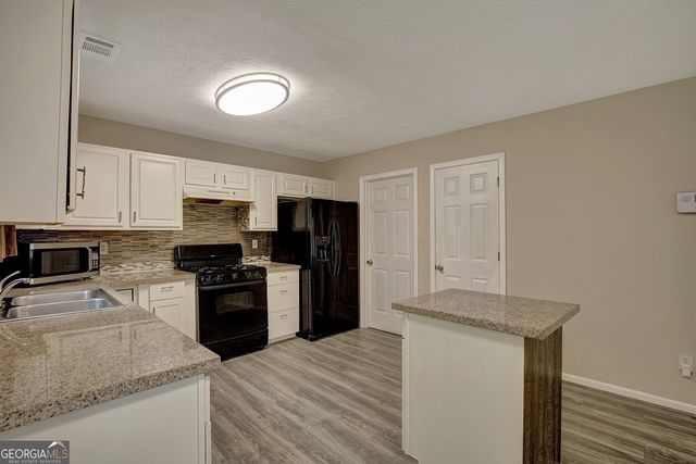 1118 Quail Hunt Drive, Riverdale, GA 30296