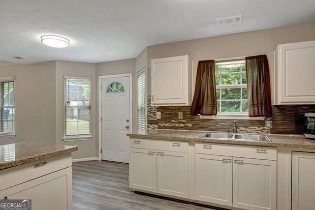 1118 Quail Hunt Drive, Riverdale, GA 30296