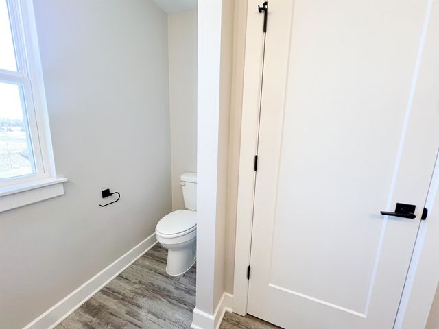 141 S Shay Rd, Andover, KS 67002