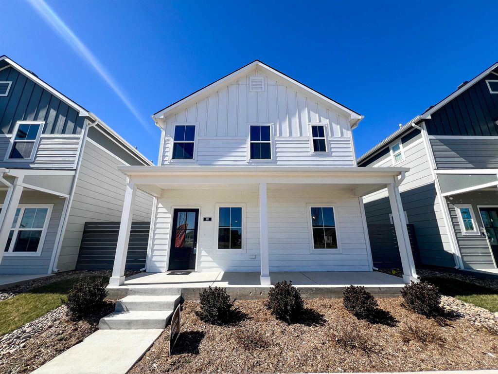 141 S Shay Rd, Andover, KS 67002