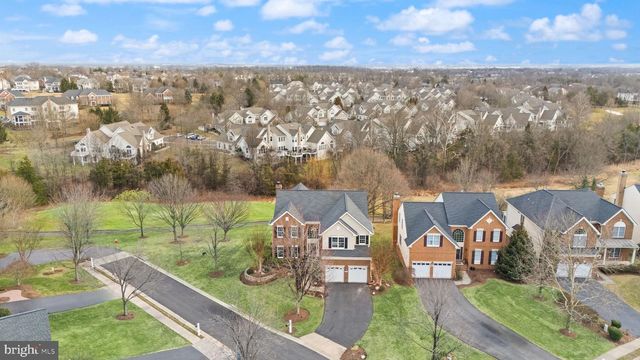 43387 LA BELLE PL, Ashburn, VA 20147