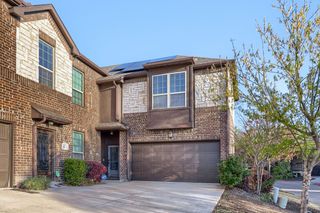 5035 Venecia Way, Grand Prairie, TX 75052