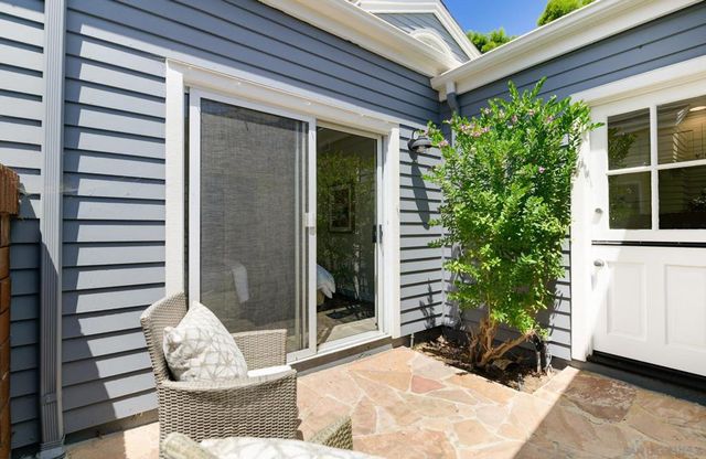 7111 Linden, Carlsbad, CA 92011