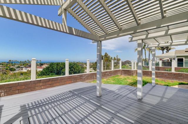 7111 Linden, Carlsbad, CA 92011