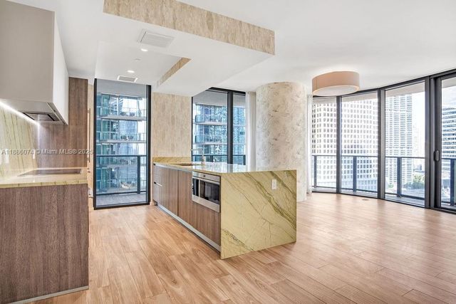 801 S Miami Ave 1805, Miami, FL 33130