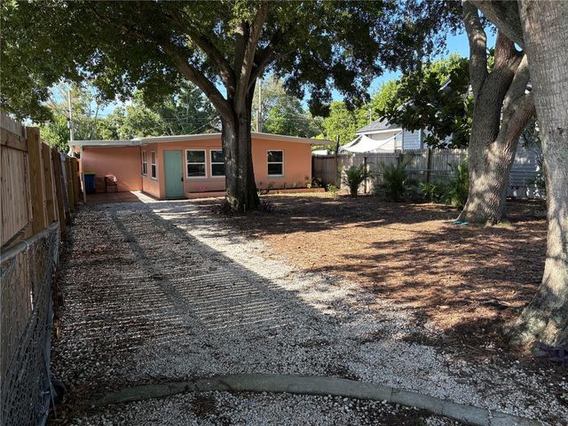 4920 45TH AVENUE N, St Petersburg, FL 33707