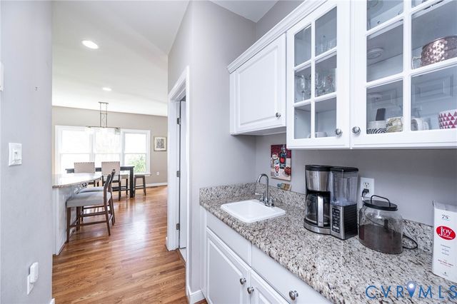 5800 Marcross Ct, Glen Allen, VA 23059