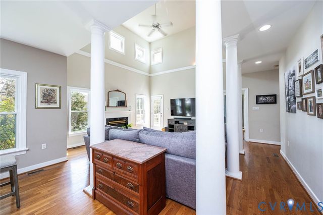 5800 Marcross Ct, Glen Allen, VA 23059
