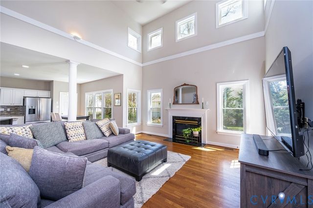 5800 Marcross Ct, Glen Allen, VA 23059