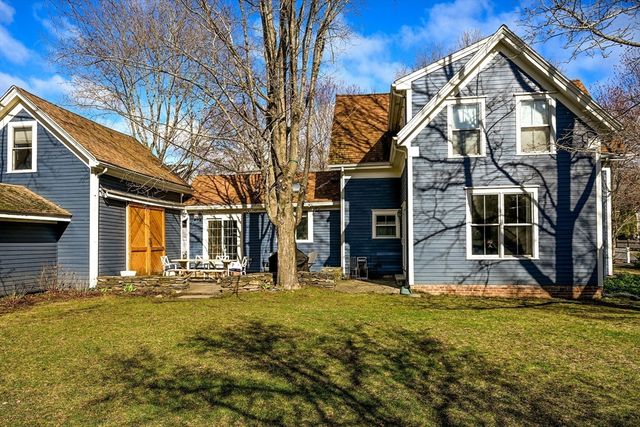 25 S Lincoln St, Natick, MA 01760