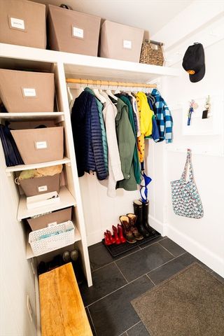 25 S Lincoln St, Natick, MA 01760