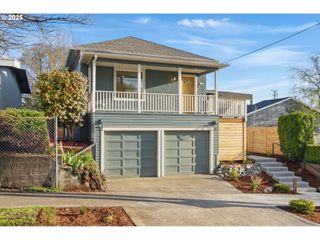 1123 Se Rhone St, Portland, OR 97202