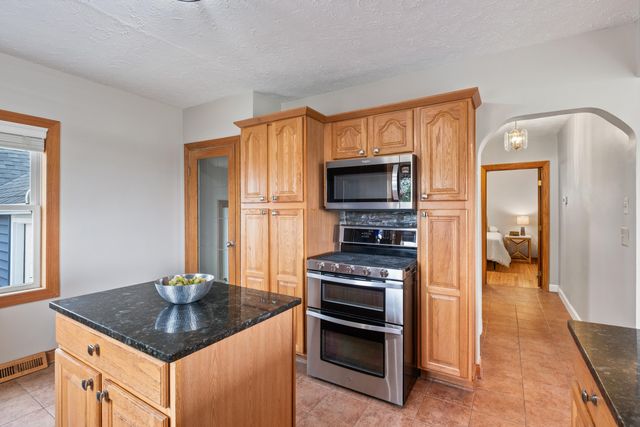7737 Fruit Ridge Avenue NW, Sparta, MI 49345