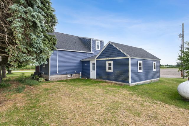 7737 Fruit Ridge Avenue NW, Sparta, MI 49345