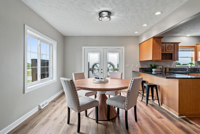 7737 Fruit Ridge Avenue NW, Sparta, MI 49345
