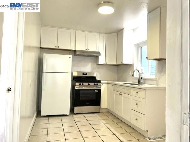 357 Lester Ave, Oakland, CA 94606