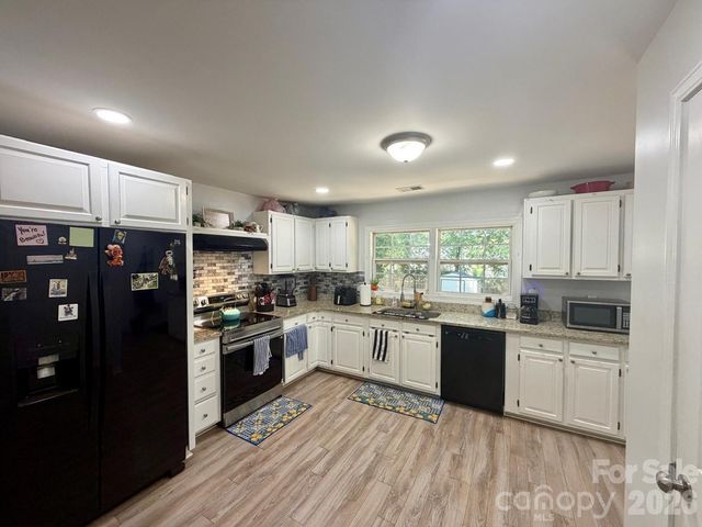 284 Salem Street SW, Concord, NC 28025
