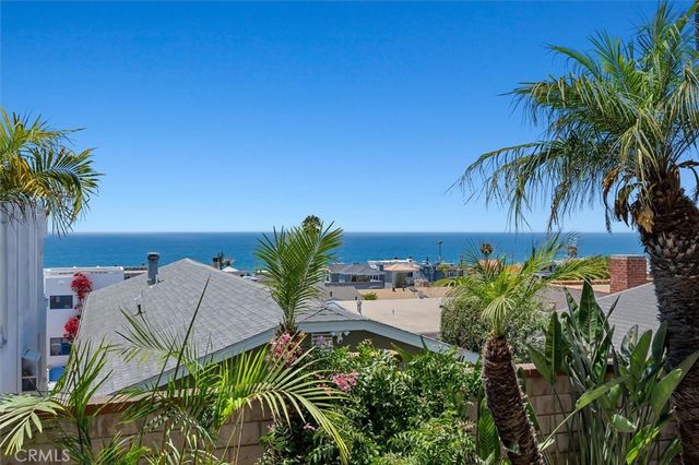 2461 Silverstrand Avenue, Hermosa Beach, CA 90254