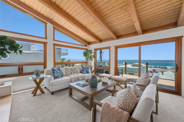 2461 Silverstrand Avenue, Hermosa Beach, CA 90254