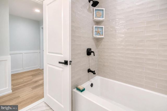66 BEACHHURST, Cape May, NJ 08204