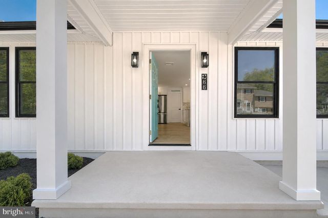 66 BEACHHURST, Cape May, NJ 08204
