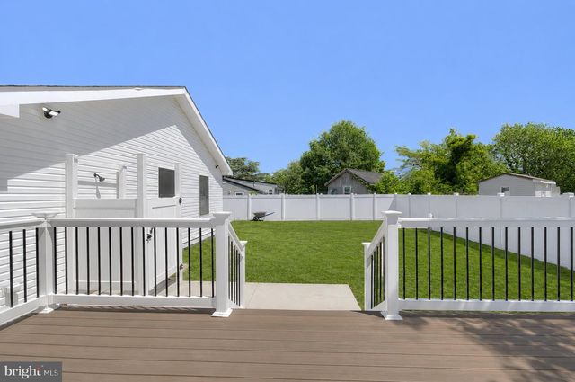 66 BEACHHURST, Cape May, NJ 08204