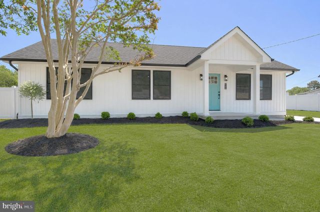 66 BEACHHURST, Cape May, NJ 08204