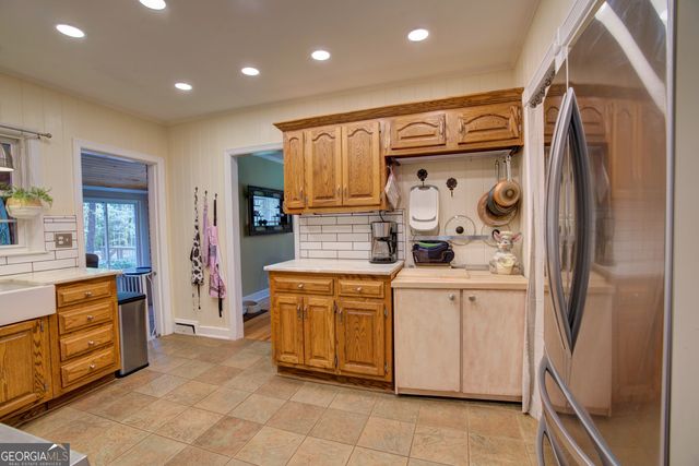 521 W John Hand Road, Cedartown, GA 30125