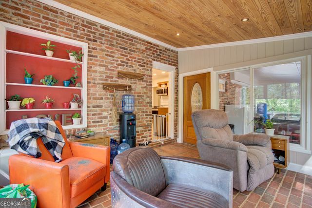 521 W John Hand Road, Cedartown, GA 30125