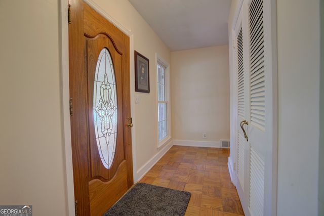 521 W John Hand Road, Cedartown, GA 30125