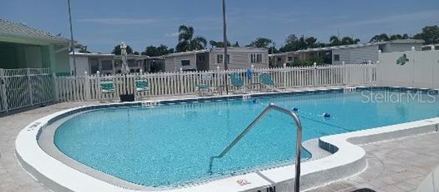 313 DANUBE CIRCLE, Bradenton, FL 34207