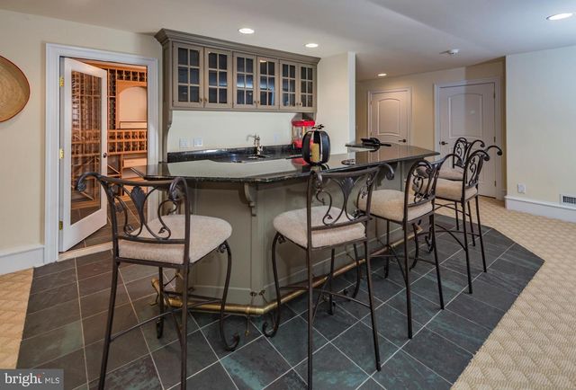 18 KATIES POND RD, Princeton, NJ 08540