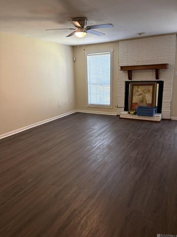 5155 S Oaks Dr, Baton Rouge, LA 70816