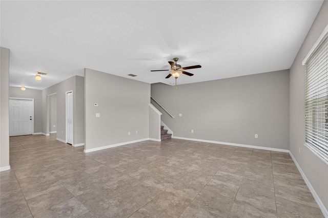 215 ENGLISH HERITAGE PLACE, Dover, FL 33527