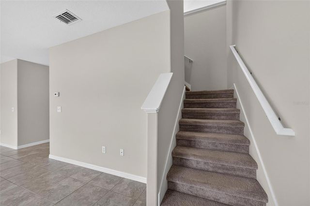 215 ENGLISH HERITAGE PLACE, Dover, FL 33527