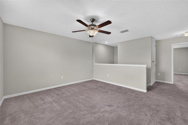 215 ENGLISH HERITAGE PLACE, Dover, FL 33527